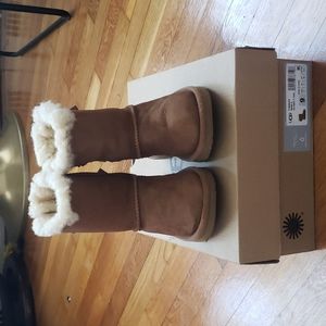 Girls Ugg boots